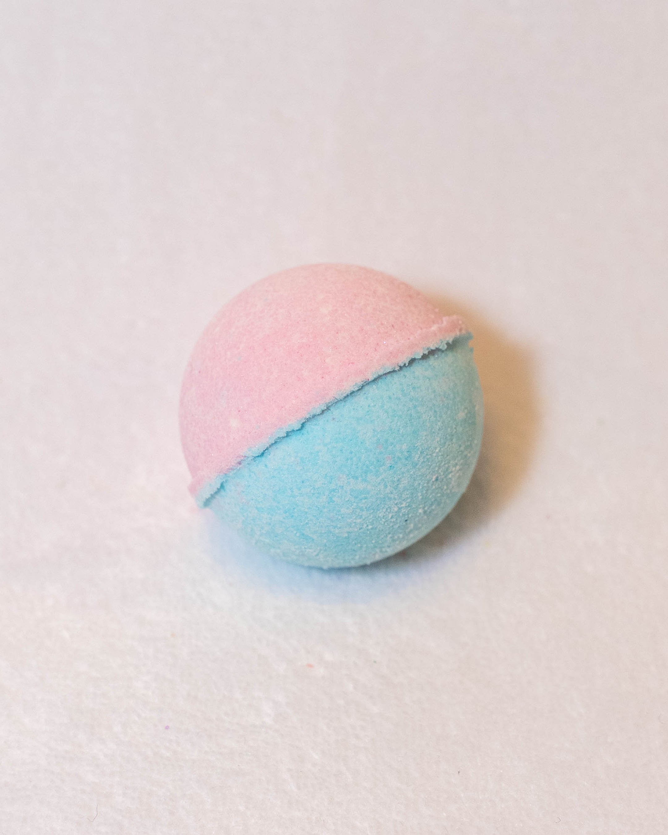 The Soap Opera Company Bath Bomb -Small 