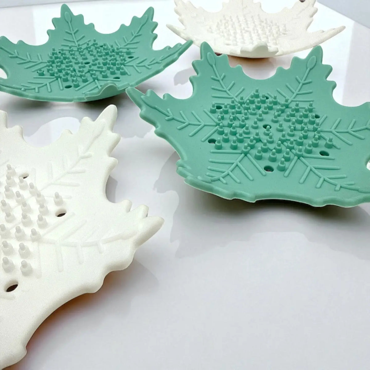 Snowflake Shower Steamer Tray 